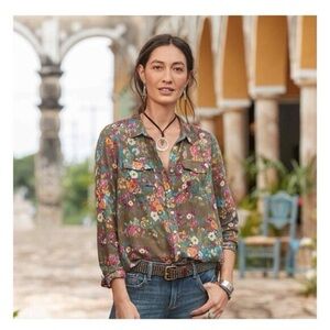 ✨SOLD ✨ Sundance Brown Button up Longsleeve Floral Blouse - Large